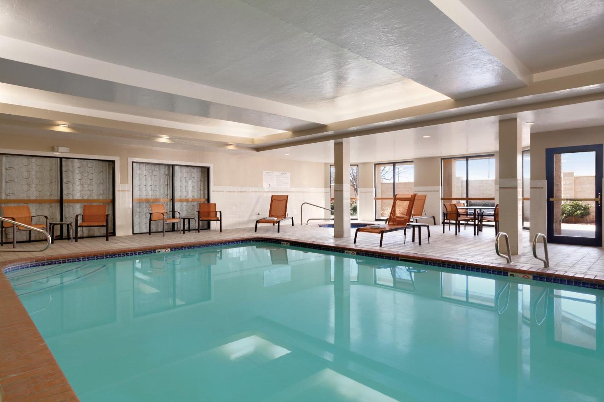 Courtyard Salt Lake City Layton Bagian luar foto